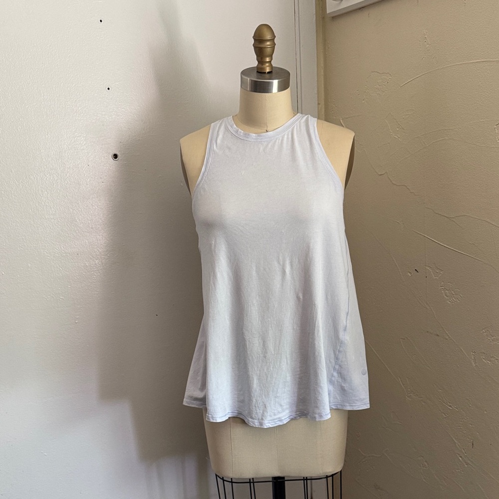 lululemon tank top light blue size 2